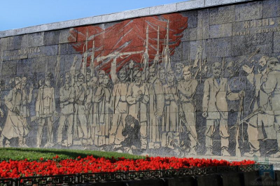 История сквера Героев Революции. Стоит ли беспокоить могилы?